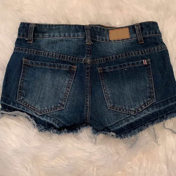 Adam Levine Cutoff Blue Jeans Shorts. Size 26. Short shorts - Picture 4 of 6